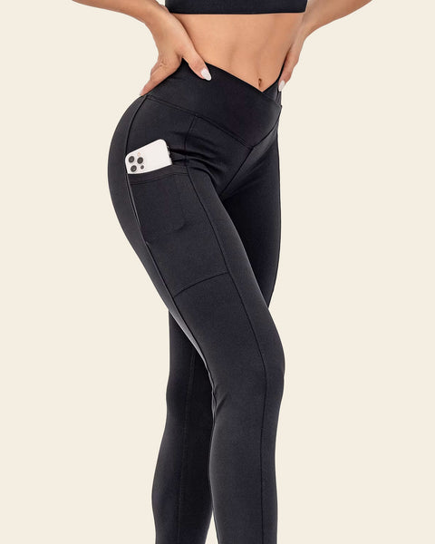 Active Legging with Criss-Cross V-Cut Waistband | Leonisa Active by Silvy Araujo#color_700-black