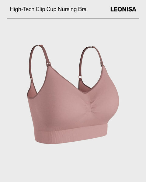 Don't let your bra get in the way 🙅‍♀️ Our nursing bras come with  Quickstrap® clips that detach for easy, convenient nursing!
